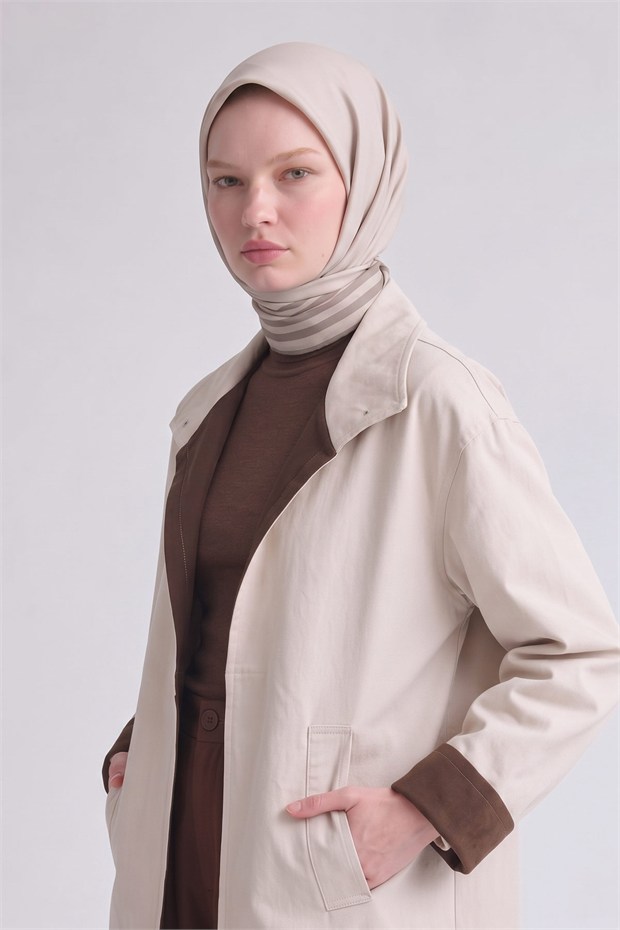 Üç Çizgi Detaylı Twill İpek Eşarp Bej