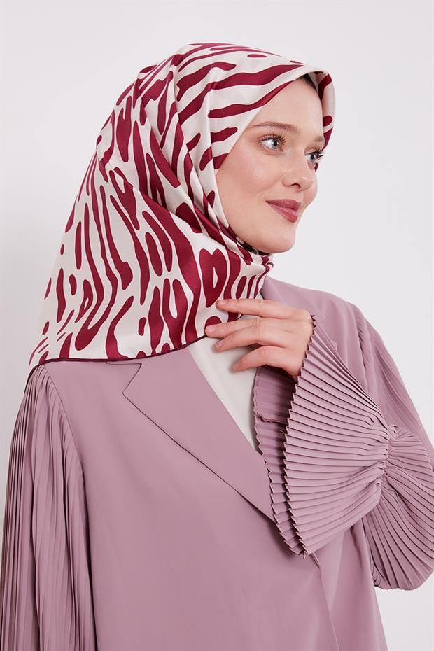 Vişne Büyük Leopar Desen Twill İpek Eşarp
