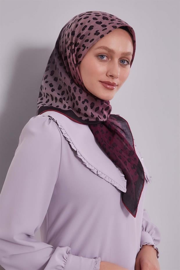 Vişne Leopar Desen Soft Eşarp
