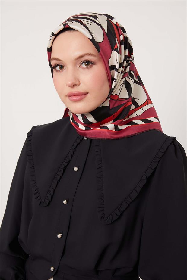 Vişne Zambak Desen Twill İpek Eşarp