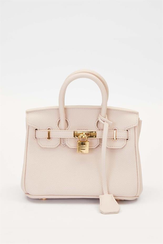 Vizon Aksesuar Detaylı Kare El Çantası