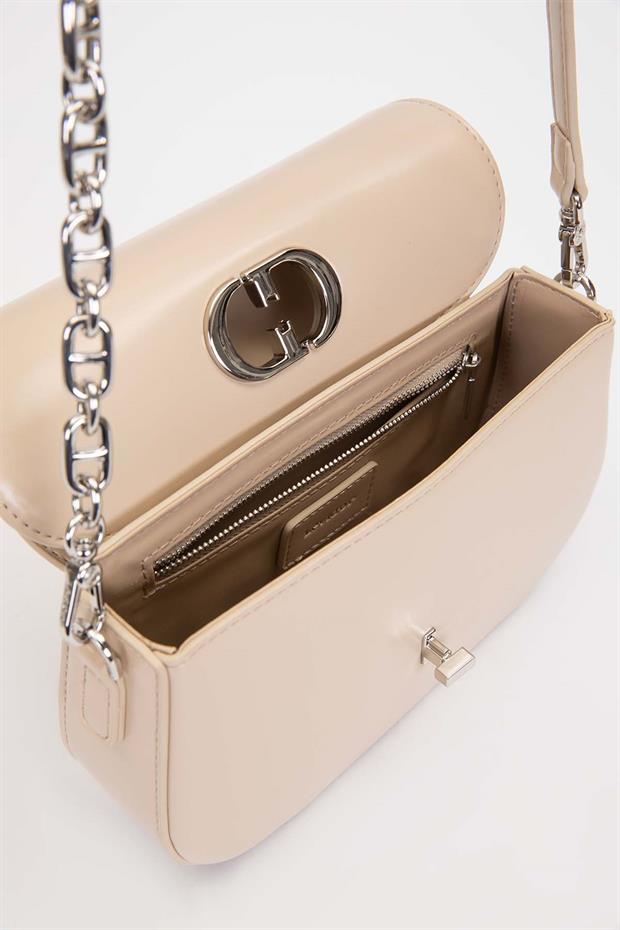 Vizon Aksesuar Kapaklı Omuz Çantası