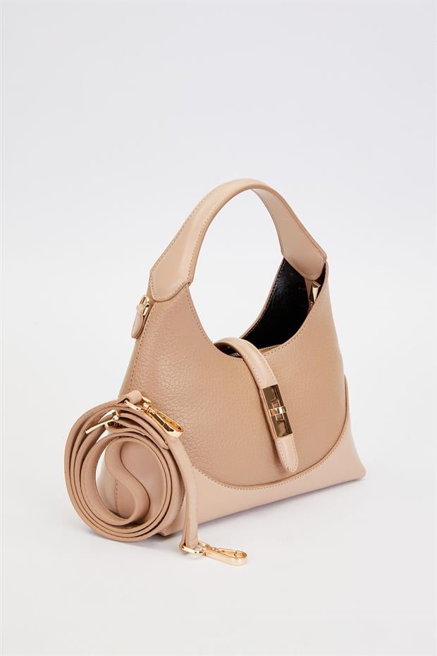 Vizon Askı Kilit Detaylı Omuz Çantası