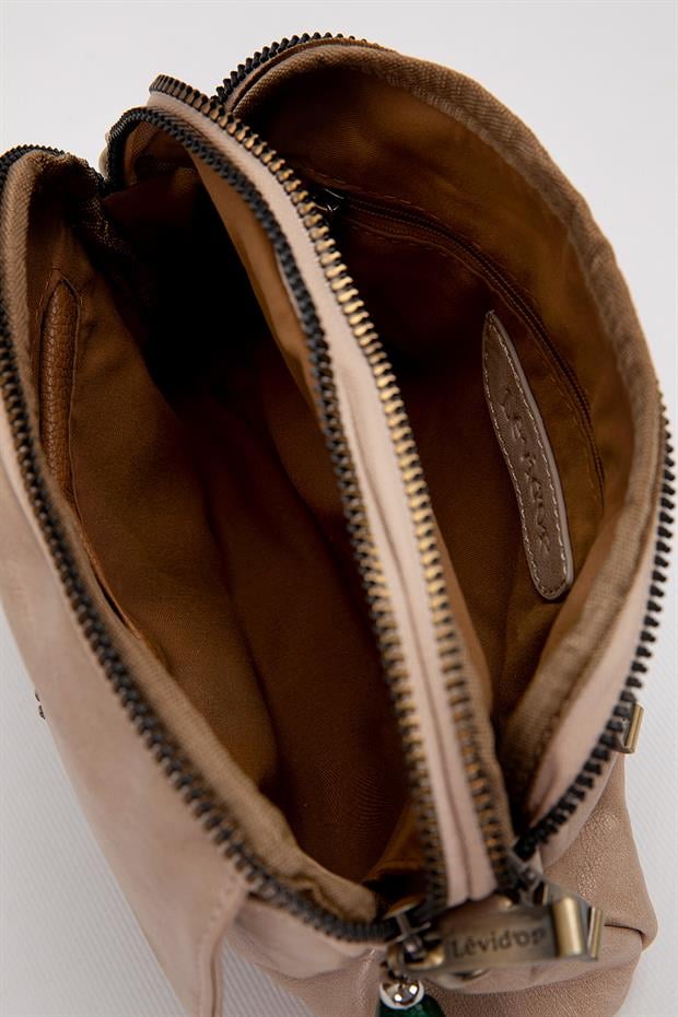 Vizon Boncuk Aksesuar Detaylı Omuz Çantası