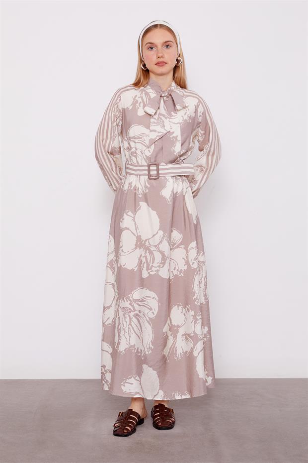 Vizon Büyük Çiçek Desenli Elbise