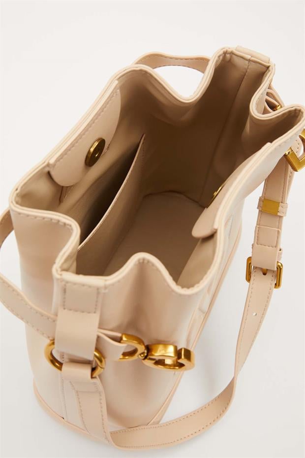 Vizon Büzgü Detaylı Omuz Çantası