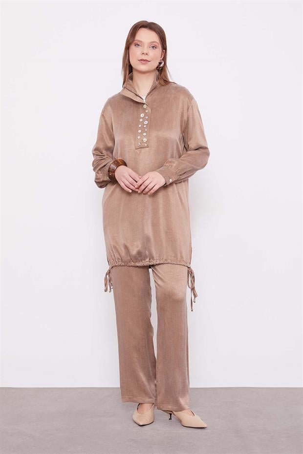 Vizon Dik Yaka Düğme Detaylı Cupra İkili Takım