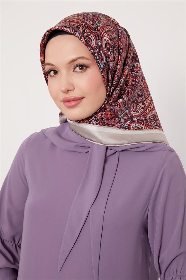 Vizon Etnik Desen Twill İpek Eşarp