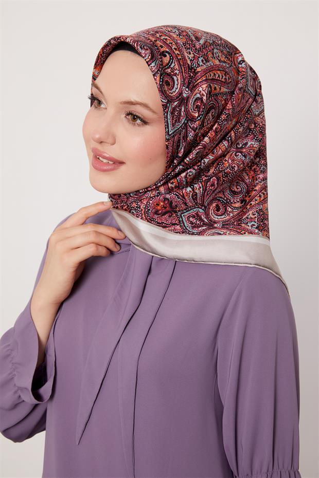 Vizon Etnik Desen Twill İpek Eşarp