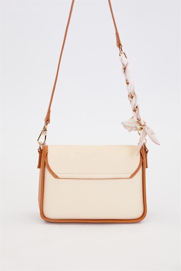 Vizon Fular Bağlama Detaylı Omuz Çantası