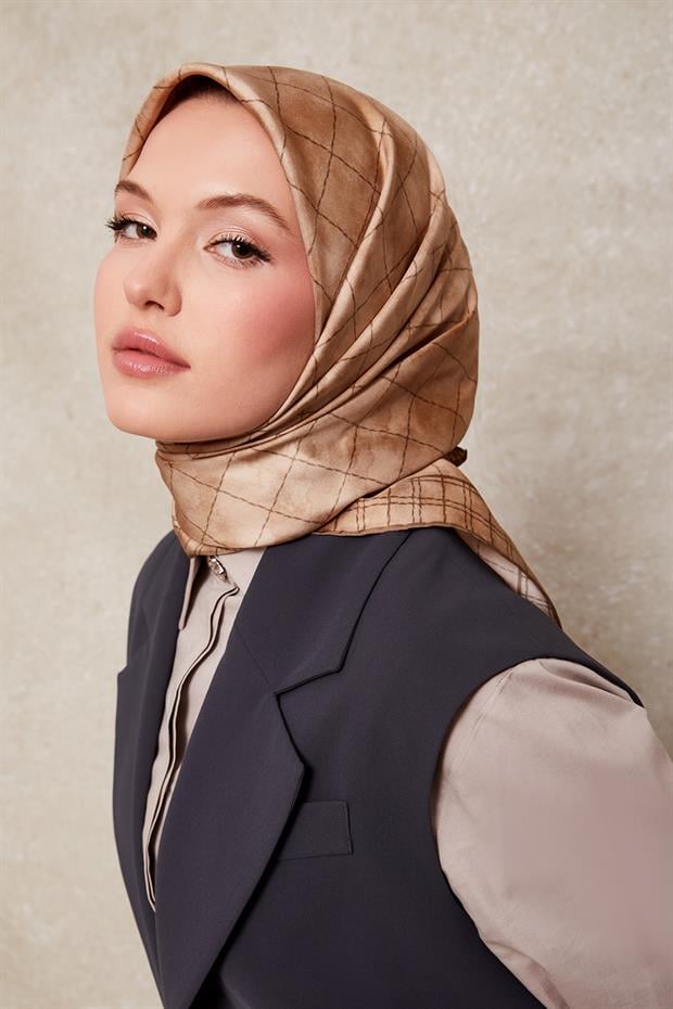 Vizon Kareli Twill İpek Eşarp