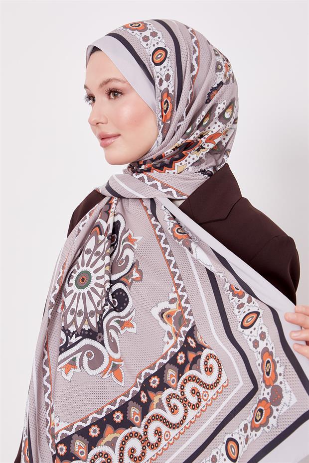 Vizon Kenar Benek Desen Hint İpeği Şal