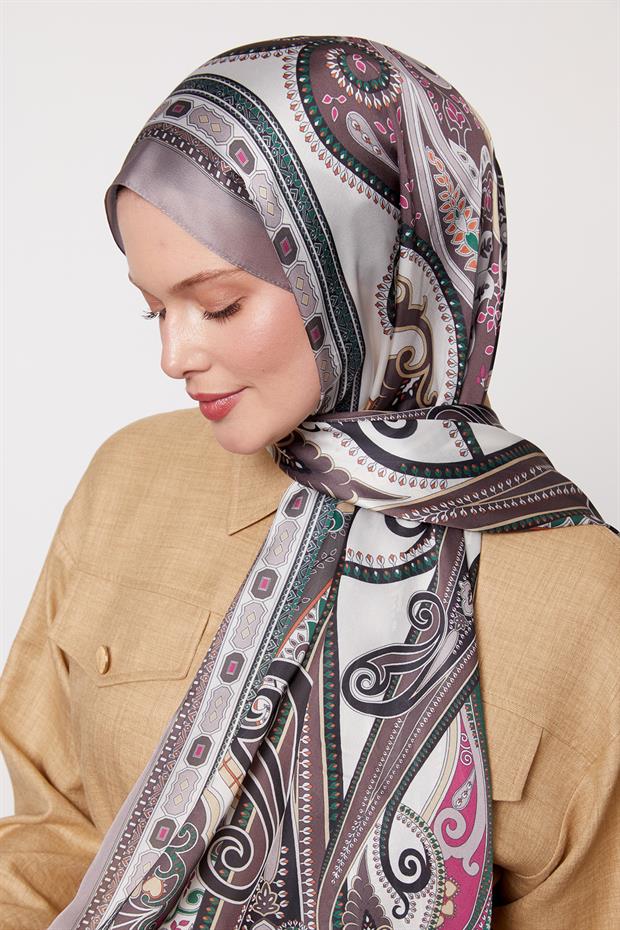 Vizon Kenar Desen Hint İpeği Şal