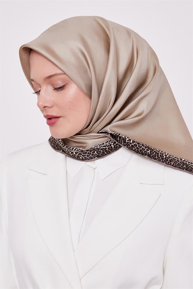 Vizon Şerit Leopar Desen Twill İpek Eşarp