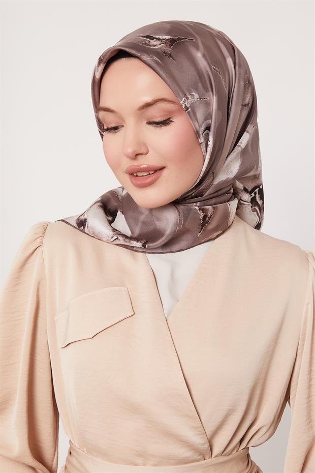 Vizon Lotus Çiçek Twill İpek Eşarp
