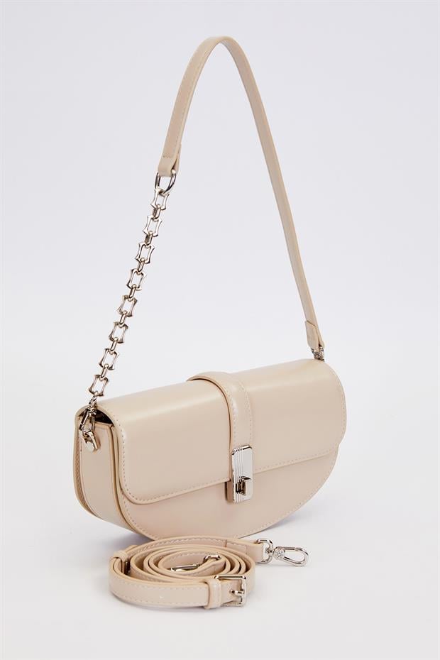 Vizon Metal Detaylı Omuz Çantası