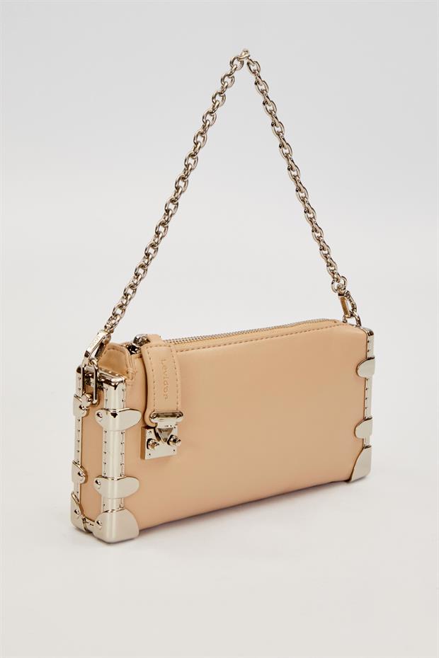 Vizon Metal Köşeli Omuz Çantası