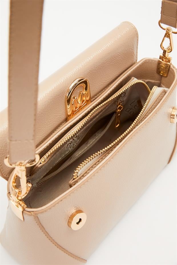 VİZON RUGAN Logo Detay Omuz Çantası