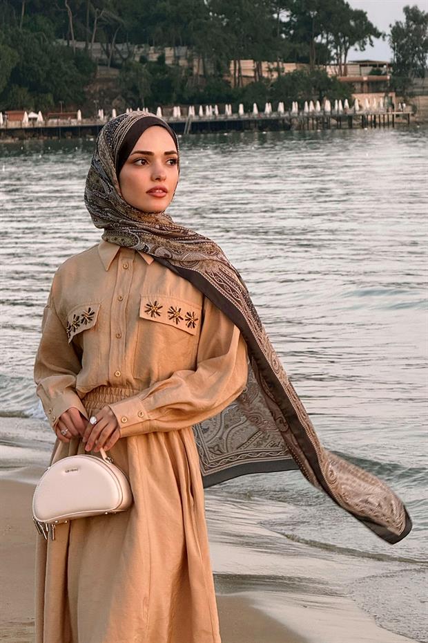 Vizon Yarım Ay Model Omuz Çantası