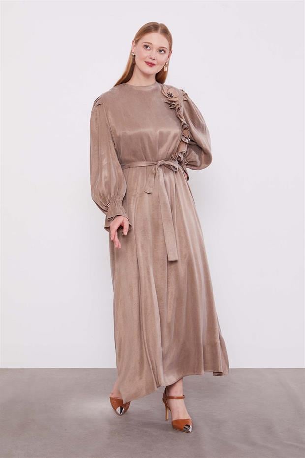 Yağ Yeşili ÇİÇEK AKSESUARLI ELBİSE