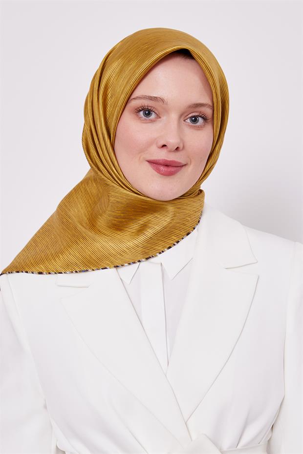 Yağ Yeşili Çizgili Twill İpek Eşarp