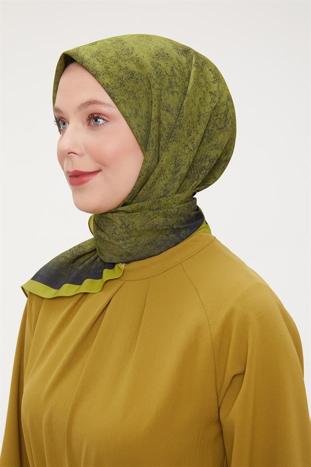 Yağ Yeşili Ebruli Aura Eşarp