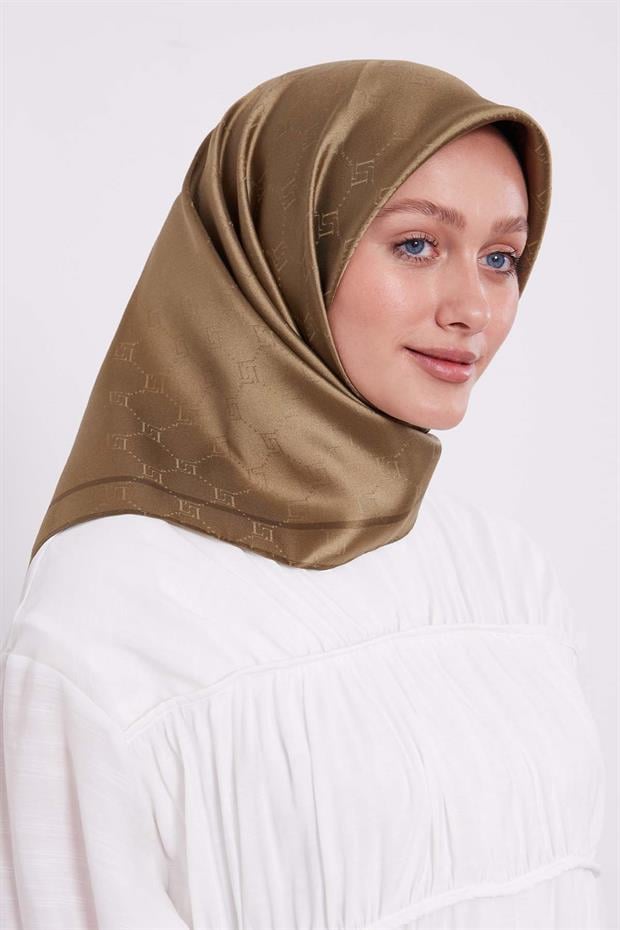 Yağ Yeşili Petek Desen Monogram İpek Eşarp