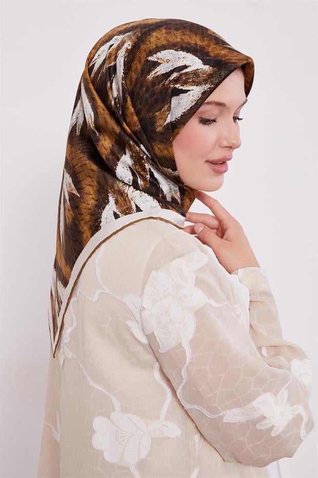 Yağ Yeşili Yansıma Görünümlü Twill İpek Eşarp