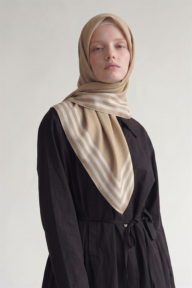 Yağ Yeşili Üç Çizgi Detaylı Twill İpek Eşarp