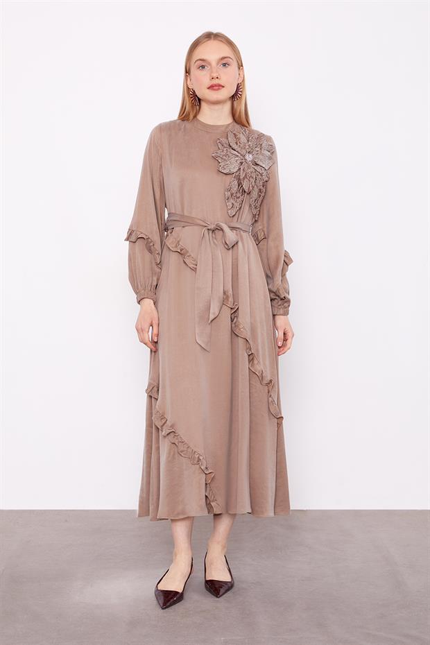 Yağ Yeşili Yakası Çiçek Detaylı Cupra Elbise