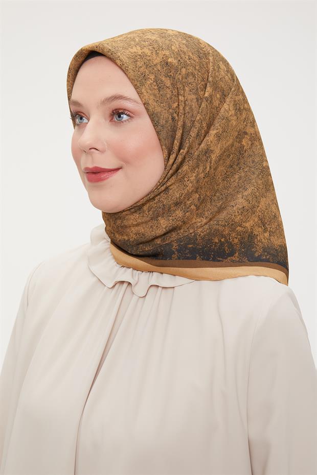 Yavruağzı Ebruli Aura Eşarp