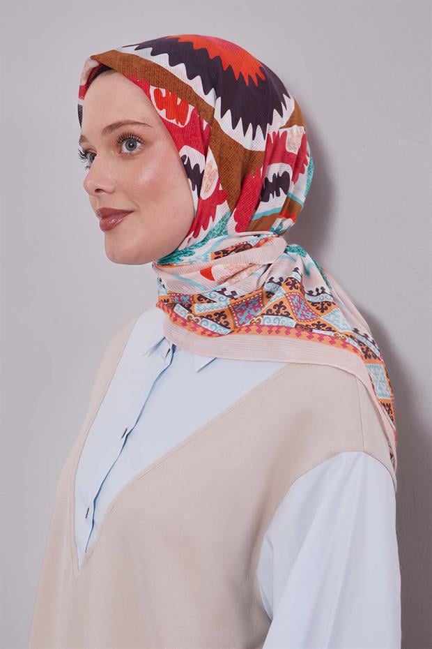 Yavruağzı Motif Desen Pamuk Eşarp