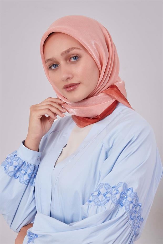 Yavruağzı Kehribar Eşarp