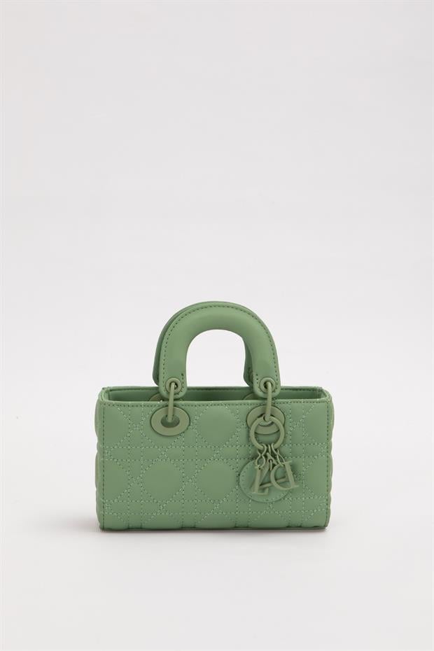 Yeşil Aksesuarlı Kapitone El Çantası
