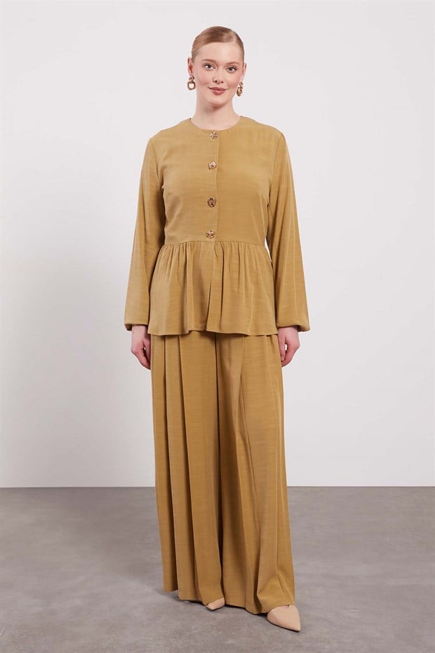 Yeşil Bel Fırfır Detaylı İkili Takım