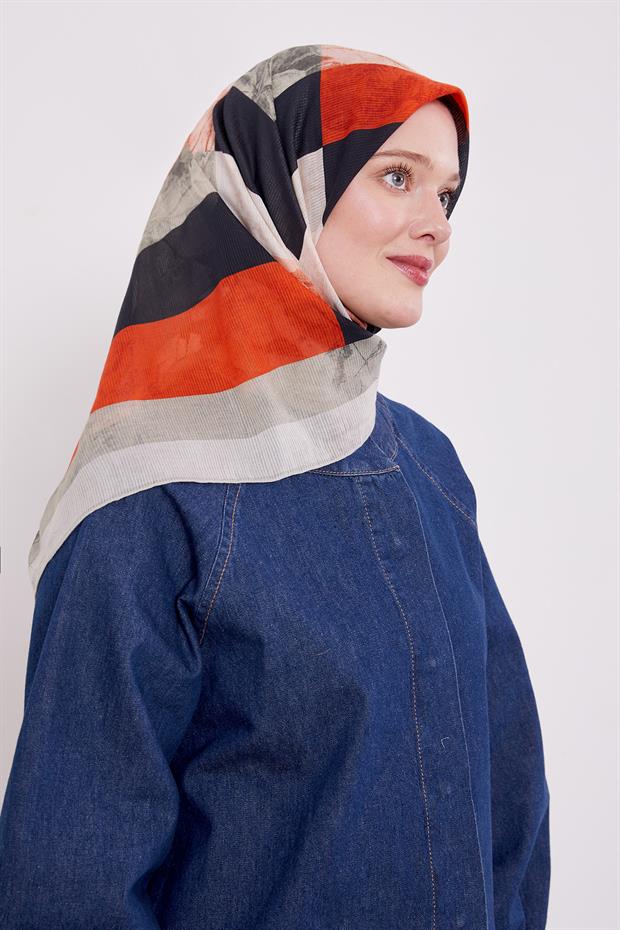 Yeşil Çizgi Desen Pamuk Eşarp