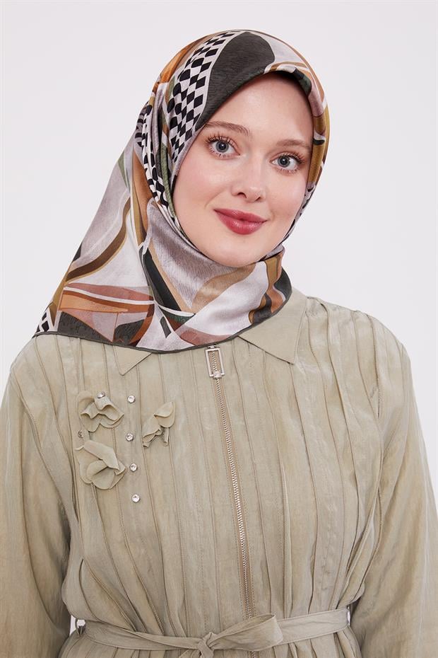 Yeşil Dama Desen Twill İpek Eşarp