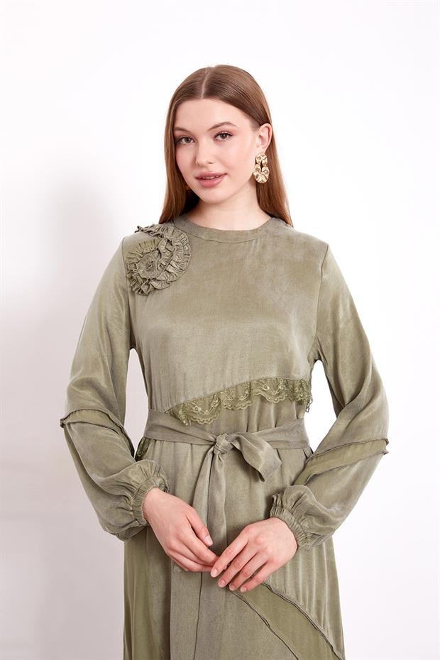 Yeşil Dantel Şeritli Cupra Elbise