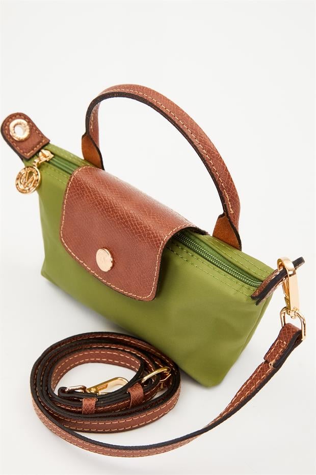 Yeşil Deri Kapak Detaylı El Çantası