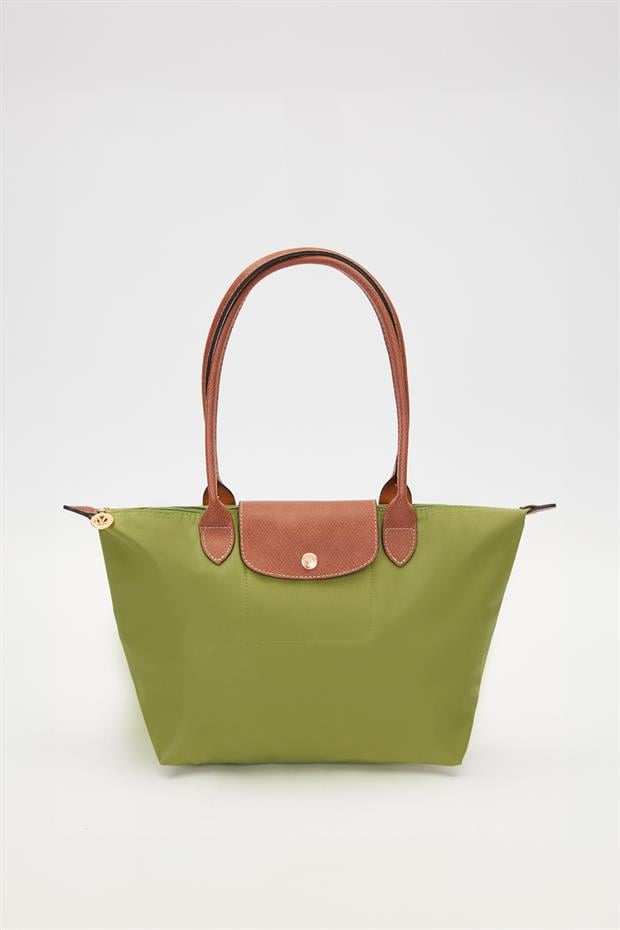 Yeşil Deri Kapaklı Uzun Askılı Omuz Çantası