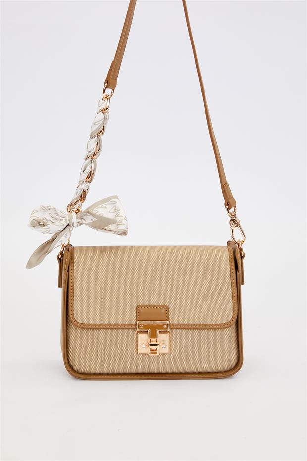 Yeşil Fular Bağlama Detaylı Omuz Çantası