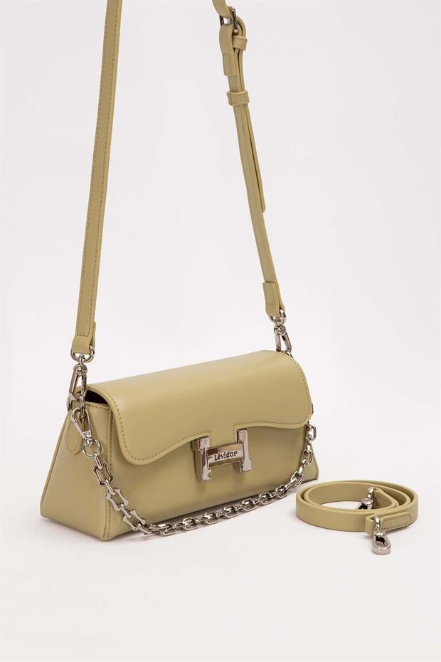 Yeşil Logo Tokalı Omuz Çantası