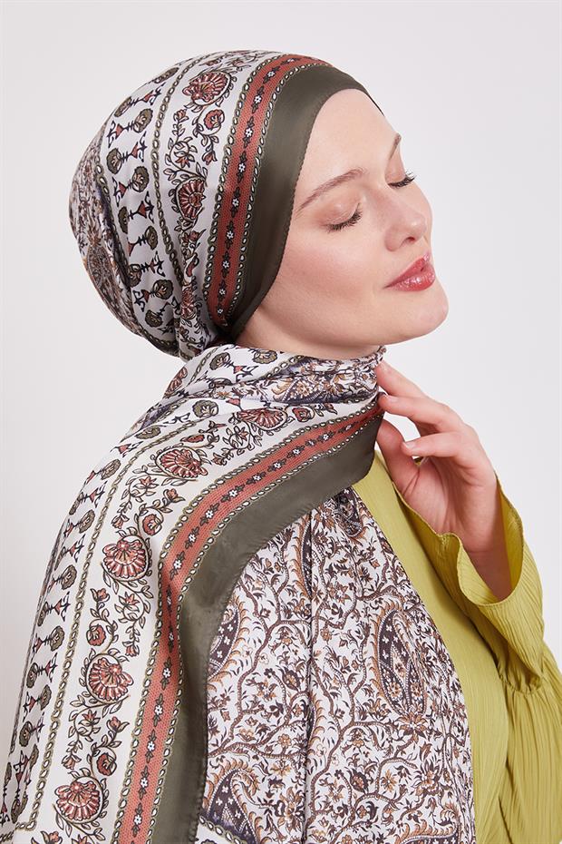 Yeşil Mini Çiçek Hint İpeği Şal