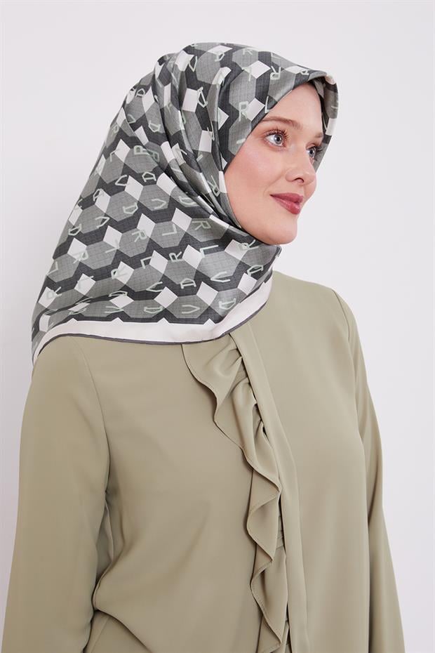 Yeşil Petek Baskılı Twill İpek Eşarp