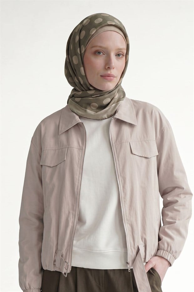 Yeşil Puantiyeli Twill İpek Eşarp