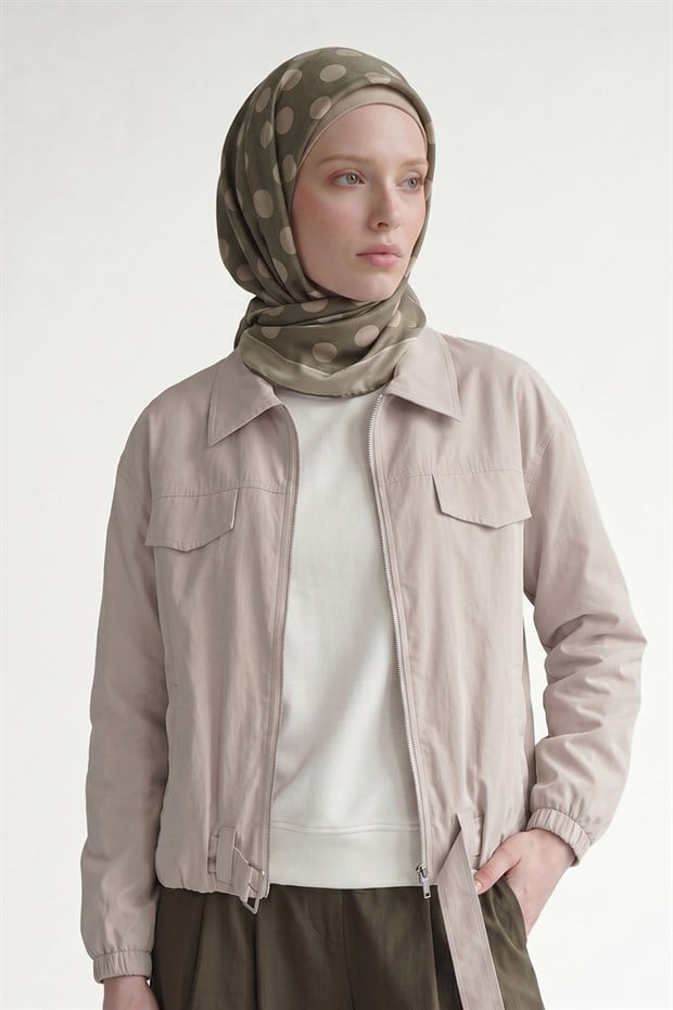 Yeşil Puantiyeli Twill İpek Eşarp