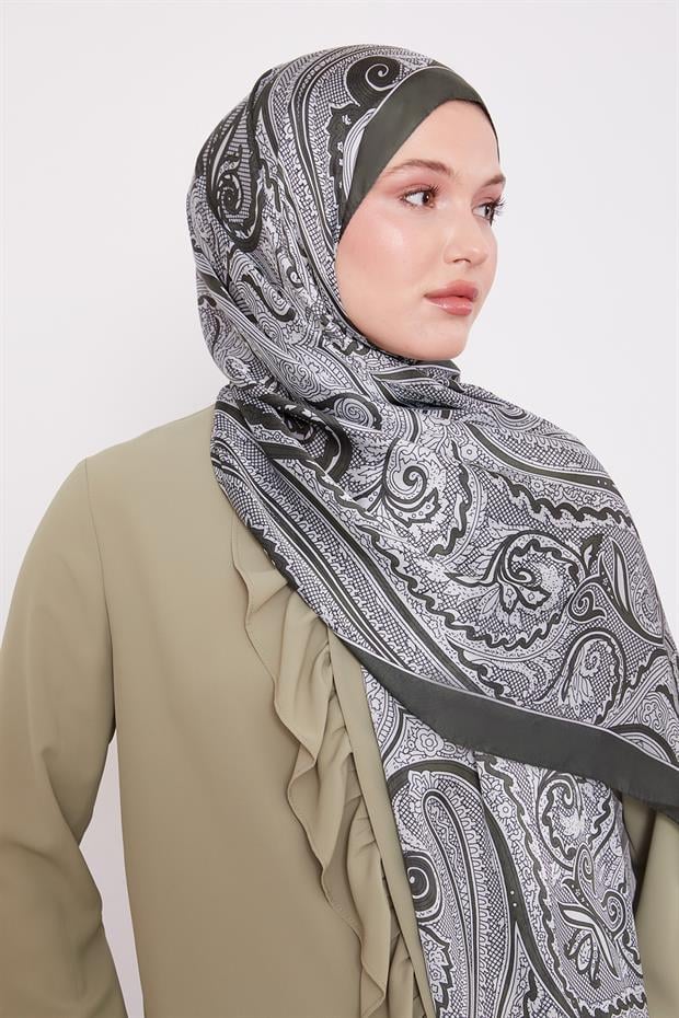 Yeşil Sarmal Hint İpeği Şal