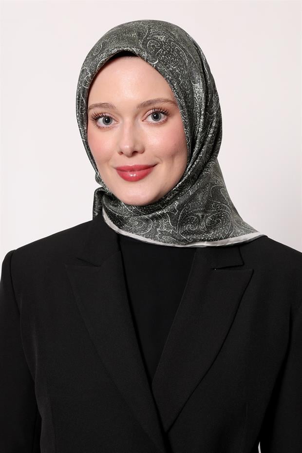 Yeşil Soyut Etnik Desen Twill İpek Eşarp