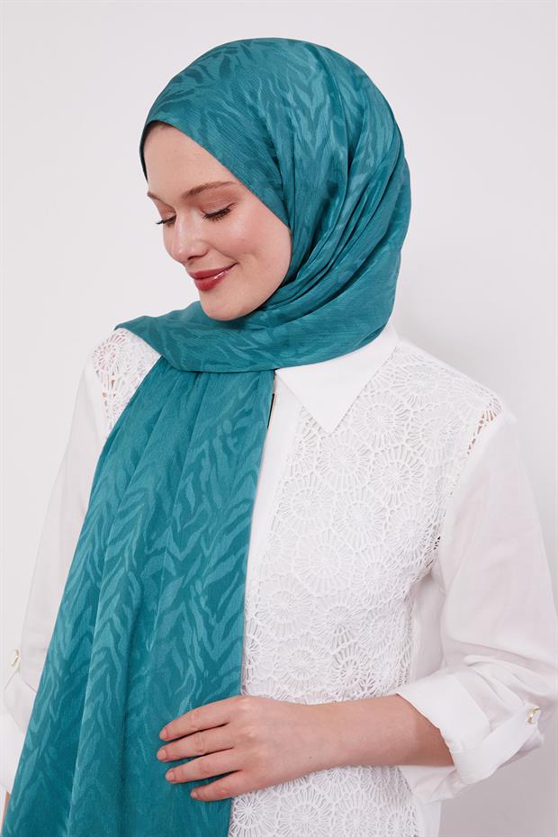 Yeşil Soyut Yaprak Desen Jakar Capri Şal