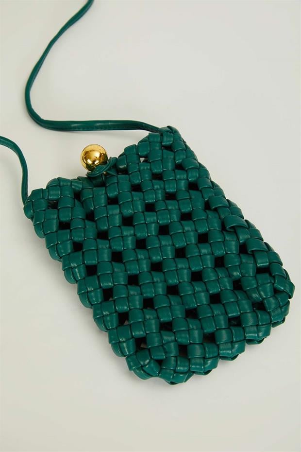 Yeşil Tokalı Örgü Model Omuz Çantası